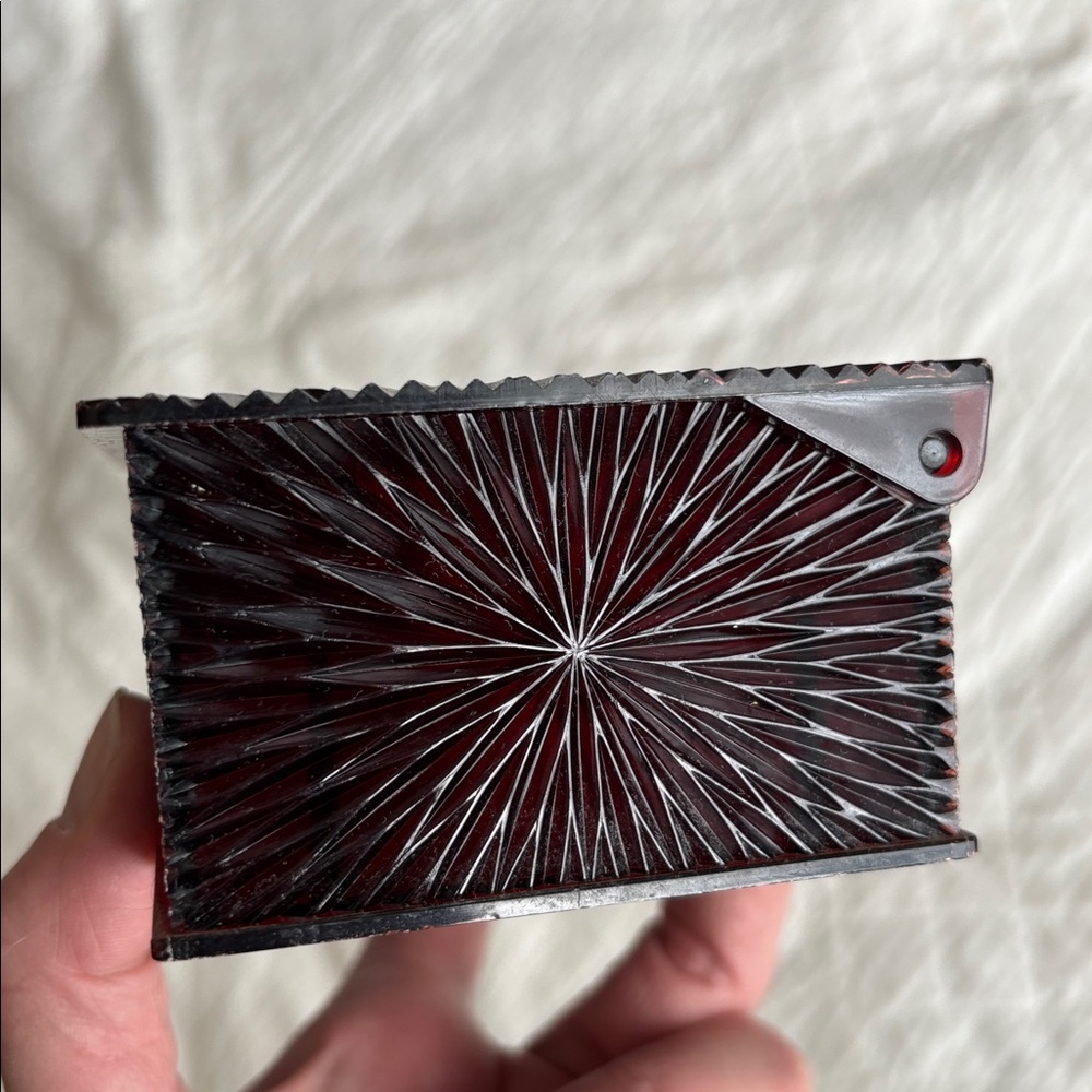 Vintage Starburst Trinket Box - Picture 8 of 14